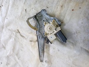 Стеклоподъемник для Toyota Avensis