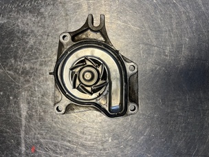 Помпа для Mazda Demio