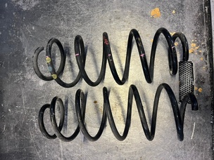 Пружина для Volvo V70