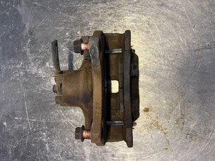 Суппорт для Mitsubishi Outlander