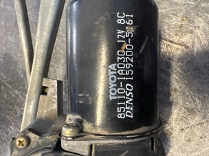 Трапеция дворников для Toyota Corolla