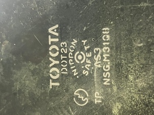 Стекло для Toyota Corolla Fielder