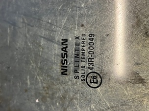 Стекло для Nissan Primera