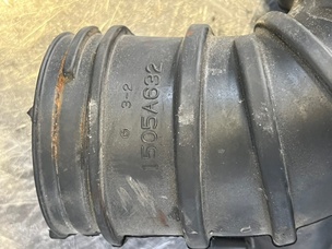 Патрубок воздушного фильтра для Mitsubishi Lancer